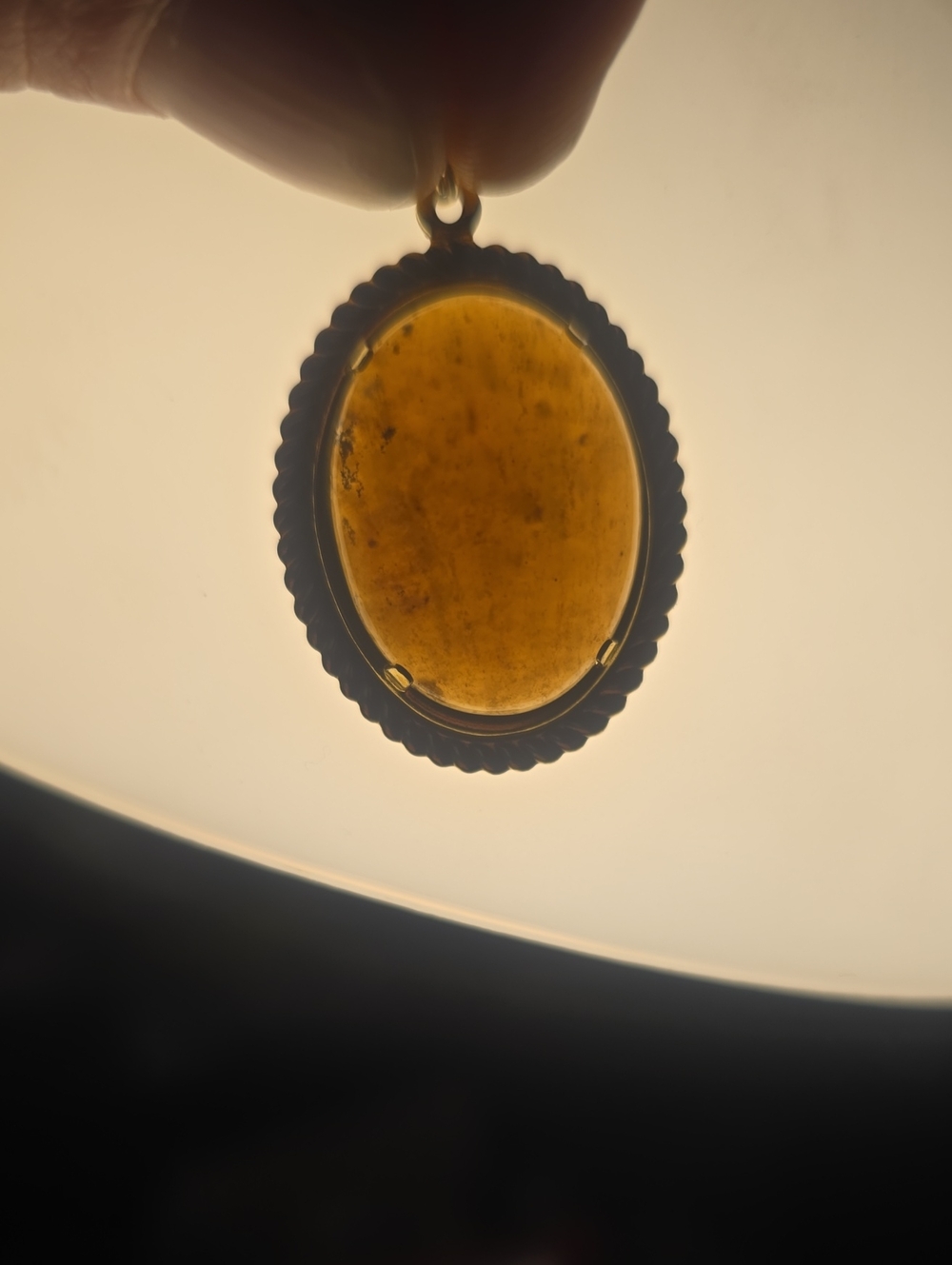 Gold-Tone Oval Brown Agate Cabashon Pendant Necklace - Classic Women's Jewelry